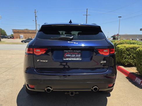 Used 2017 Jaguar F-PACE Premium AWD/4WD image 4