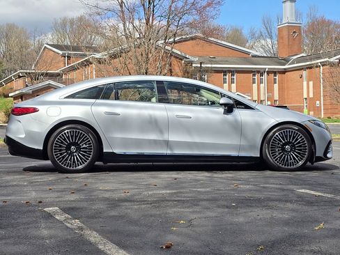 Used 2023 Mercedes-Benz EQS 580 4MATIC Sedan image 7