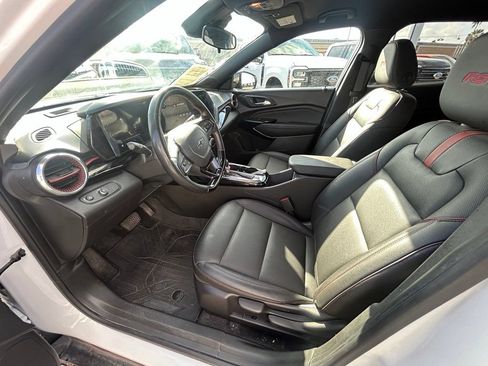Used 2025 Chevrolet Trax RS w/ Driver Confidence Package FWD image 11