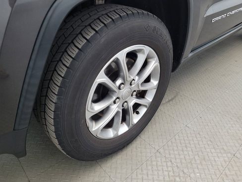 Used 2016 Jeep Grand Cherokee Limited AWD/4WD image 31