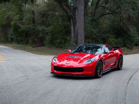 Used 2016 Chevrolet Corvette Z06 w/ 3LZ Preferred Equipment Group image 80