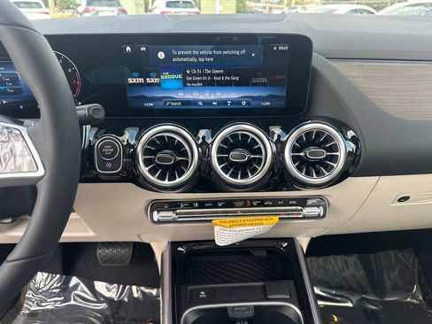 New 2026 Mercedes-Benz GLA 250 GLA 250 image 31