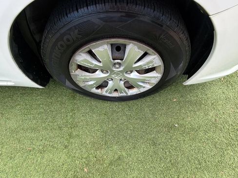 Used 2012 Honda Civic LX image 26