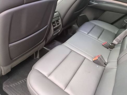 Used 2024 Cadillac XT4 Premium Luxury AWD/4WD image 22