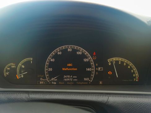 Used 2007 Mercedes-Benz CL 550 image 11