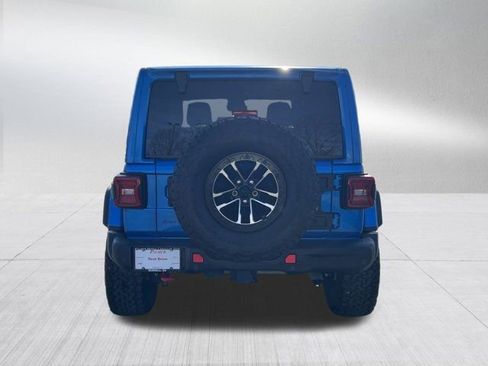 Used 2024 Jeep Wrangler Unlimited Rubicon image 7