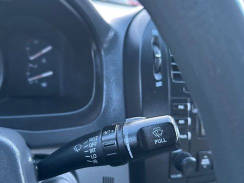 Used 2008 Kia Spectra EX image 28