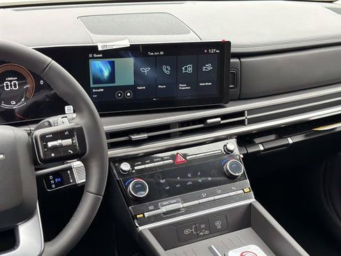New 2026 Hyundai Santa Fe SE FWD image 9