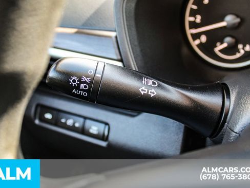 Used 2025 Nissan Altima 2.5 SV FWD image 28