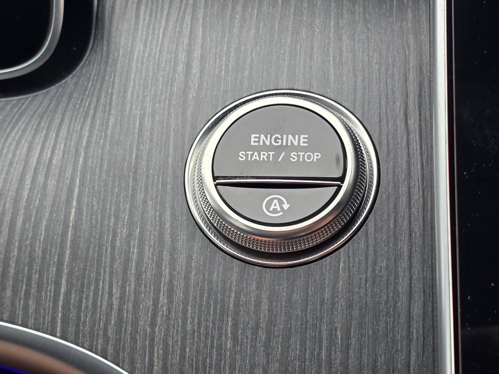 Used 2026 Mercedes-Benz C 300 4MATIC Sedan image 43