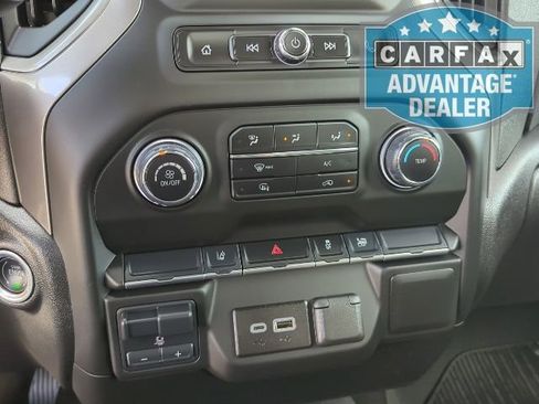 Used 2025 Chevrolet Silverado 2500 Custom image 8