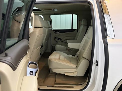 Used 2018 GMC Yukon XL Denali image 22