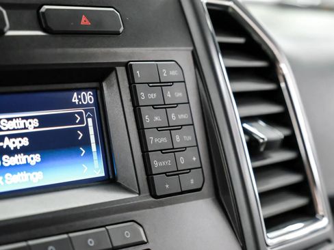 Used 2016 Ford F150 XLT w/ Trailer Tow Package image 25