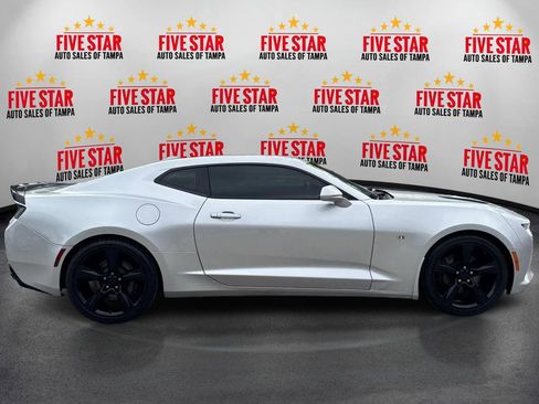 Used 2017 Chevrolet Camaro SS image 8