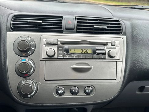 Used 2005 Honda Civic Hybrid Sedan image 18