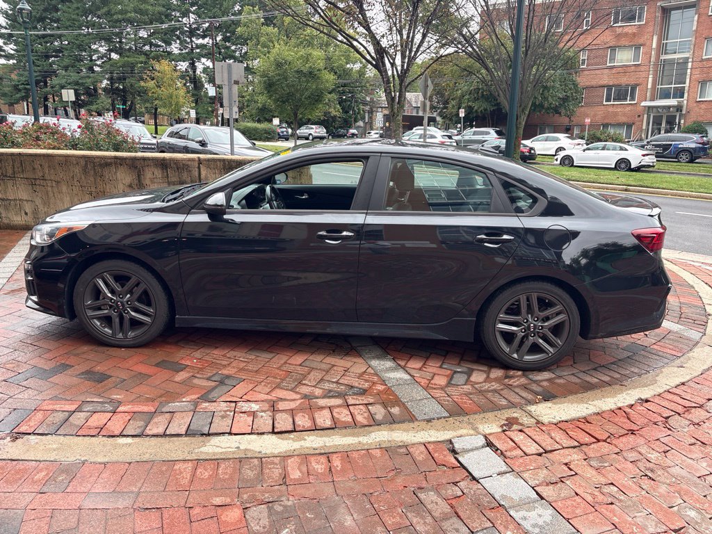 Used 2021 Kia Forte GT-Line w/ GT-Line Premium Package FWD image 6