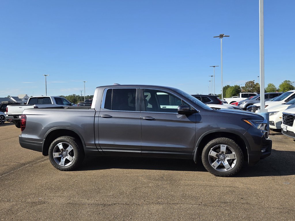 Certified 2024 Honda Ridgeline RTL image 7
