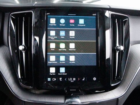 Certified 2025 Volvo XC60 B5 Plus image 12