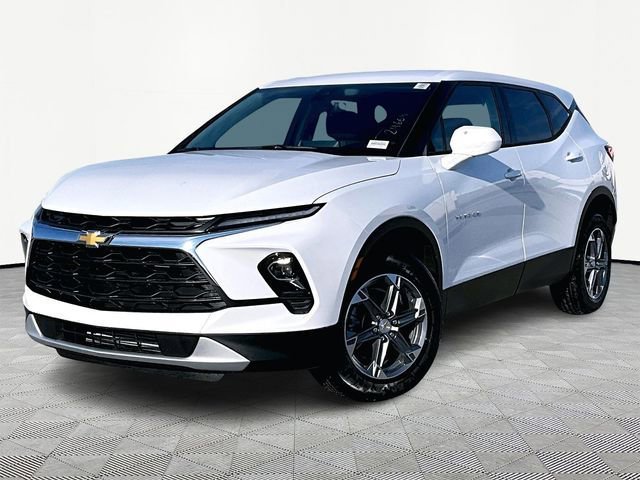 New 2026 Chevrolet Blazer LT FWD image 3