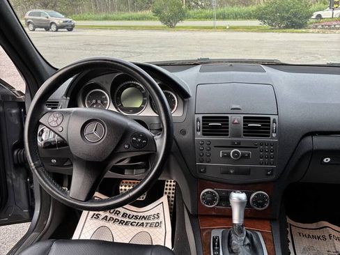 Used 2011 Mercedes-Benz C 300 4MATIC Sedan image 14