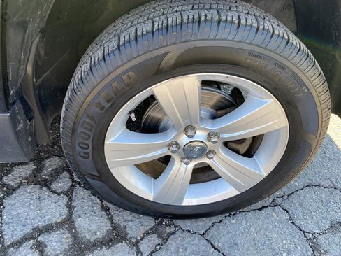 Used 2015 Jeep Patriot Latitude AWD/4WD image 28
