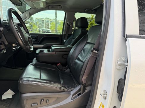 Used 2017 Chevrolet Silverado 1500 LT w/ All Star Edition image 9