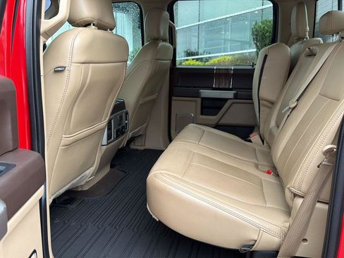 Used 2020 Ford F150 Lariat w/ Equipment Group 502A Luxury AWD/4WD image 11