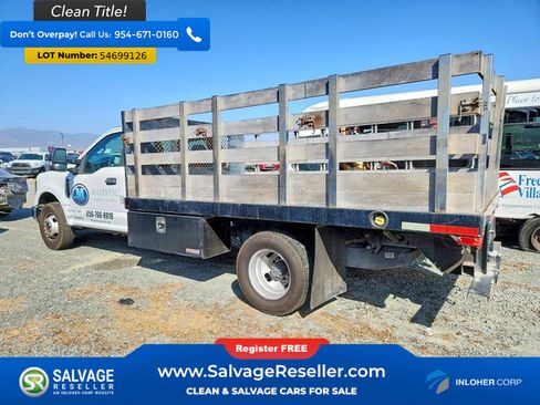 Used 2018 Ford F350 XL w/ Power Equipment Group RWD image 3