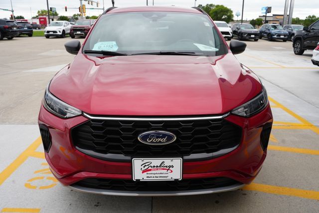 Used 2023 Ford Escape ST-Line AWD/4WD image 28
