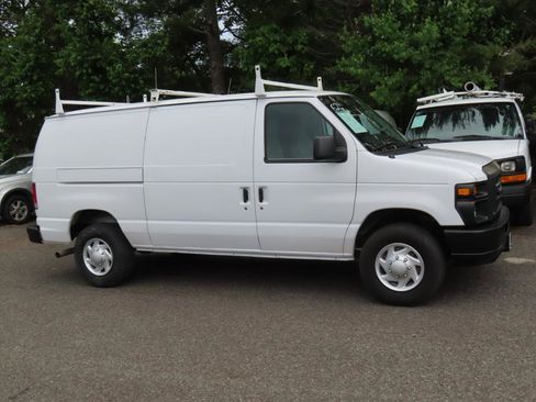 Used 2013 Ford E-350 and Econoline 350 Super Duty w/ PWR Group RWD image 7
