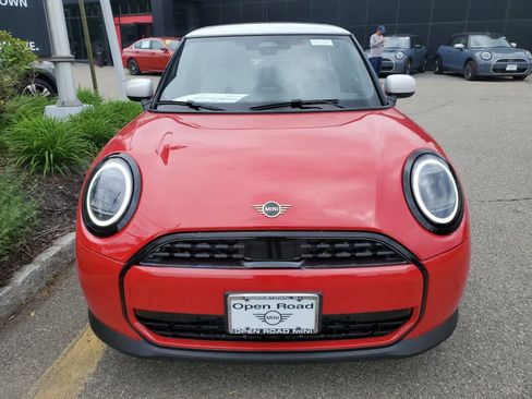 New 2026 MINI Cooper 2-Door Hardtop FWD image 5