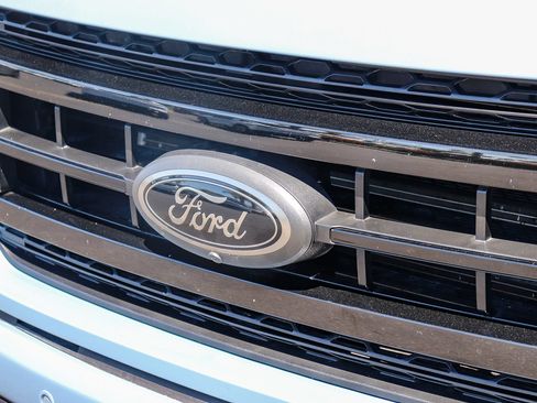 Certified 2023 Ford F150 Platinum w/ Equipment Group 701A High AWD/4WD image 11