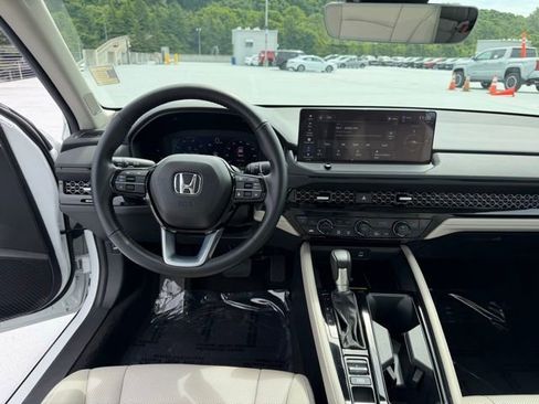 Certified 2024 Honda Accord Touring image 13