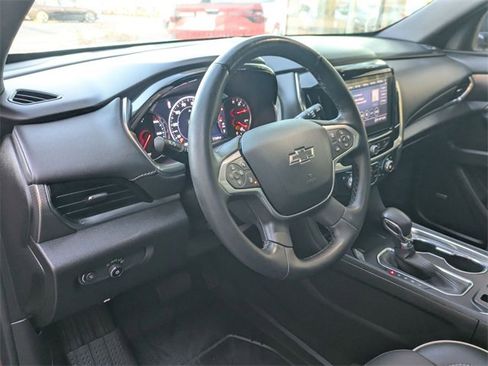Used 2023 Chevrolet Traverse Premier w/ Redline Edition image 9