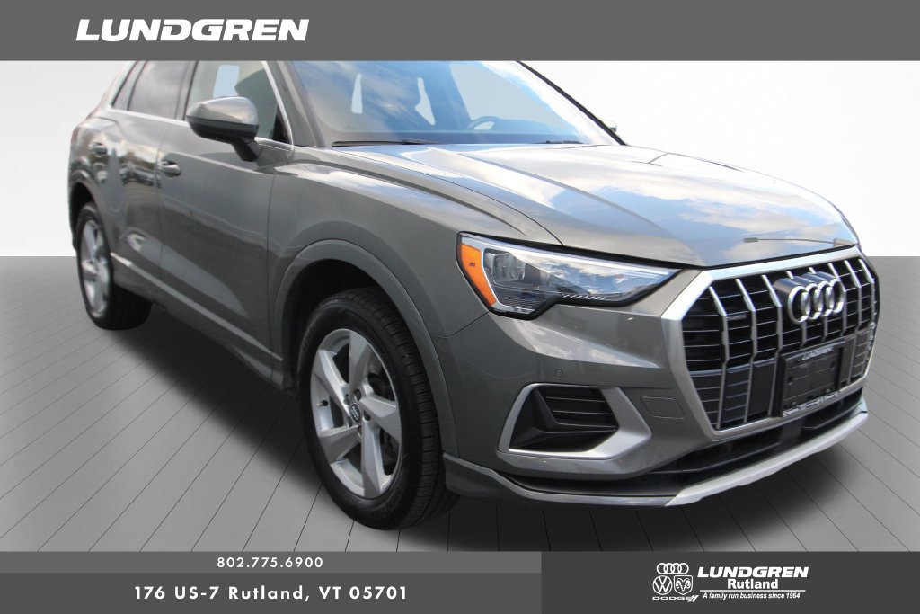 Used 2020 Audi Q3 2.0T Premium w/ Convenience Package AWD/4WD image 7