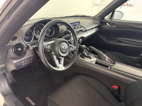 Used 2016 MAZDA MX-5 Miata Sport image 12