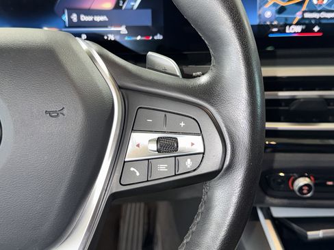 Used 2024 BMW 430i Convertible w/ Premium Package image 19