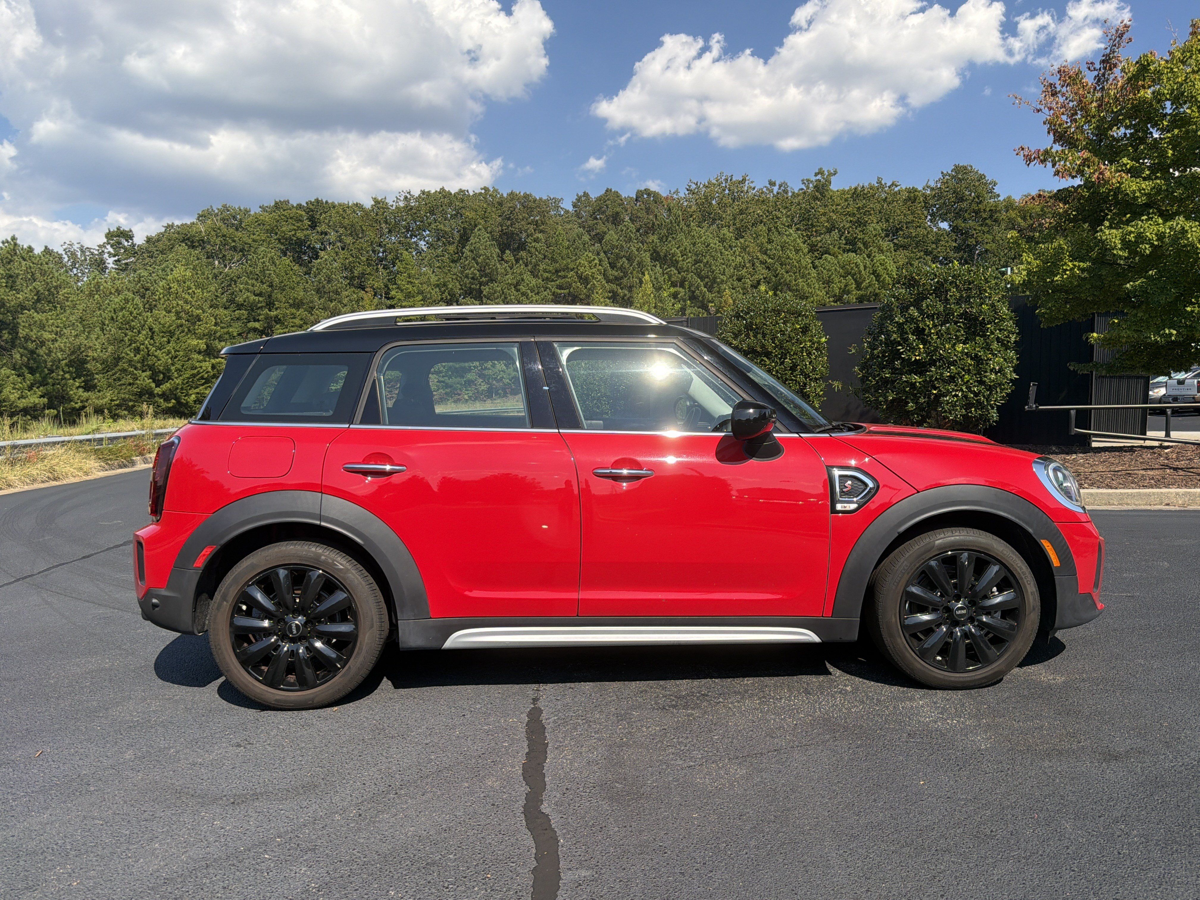 Used 2023 MINI Cooper Countryman S FWD image 5