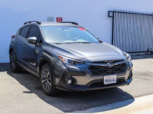 Certified 2024 Subaru Crosstrek 2.0i Premium w/ Crosstrek Mirror Package AWD/4WD image 3