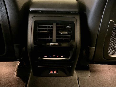 Certified 2024 BMW X3 sDrive30i image 33