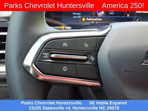 New 2026 Chevrolet Traverse LT w/ Driver Confidence Package FWD image 11