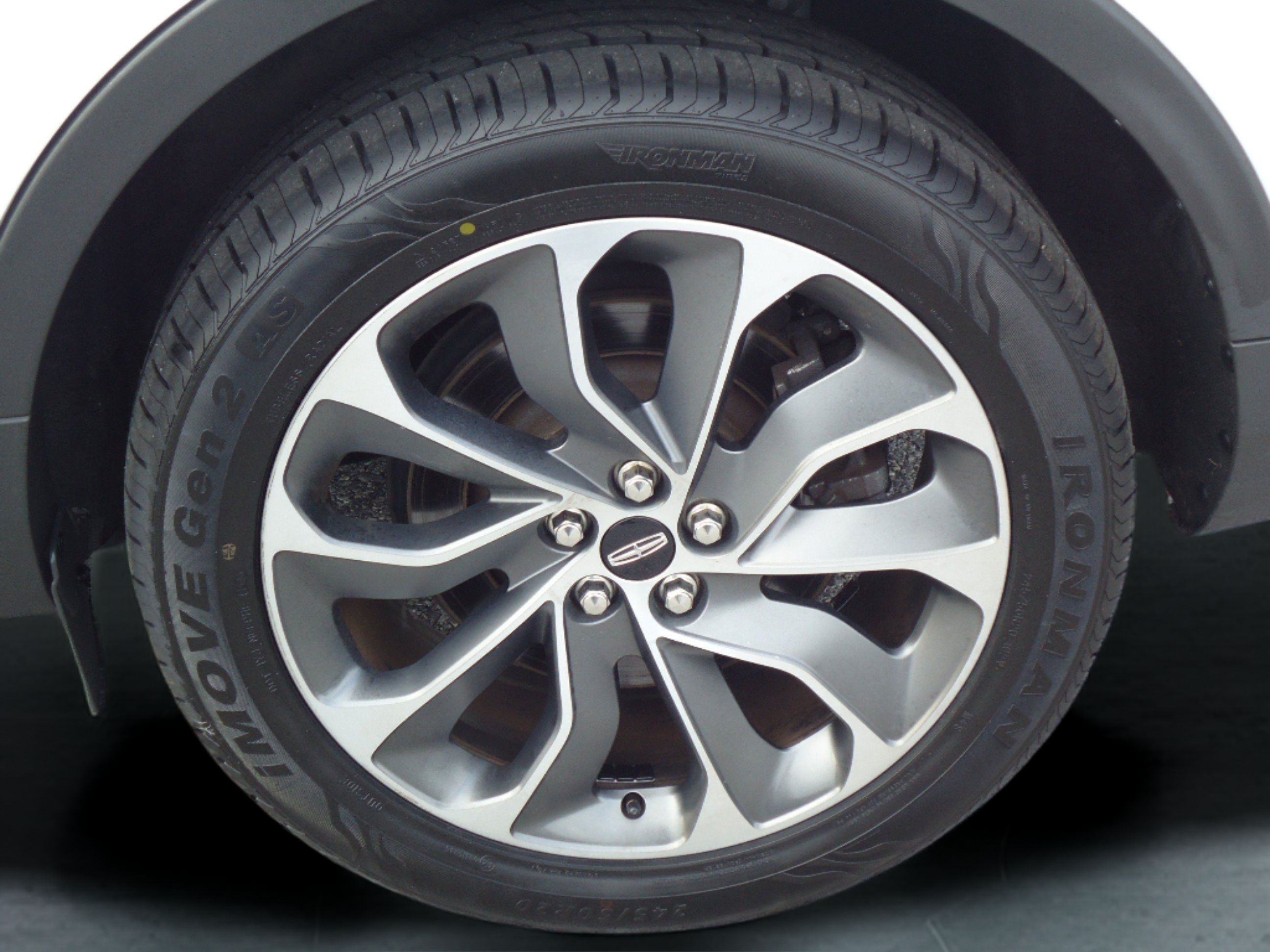 Used 2023 Lincoln Nautilus Reserve w/ Equipment Group 201A AWD/4WD image 9