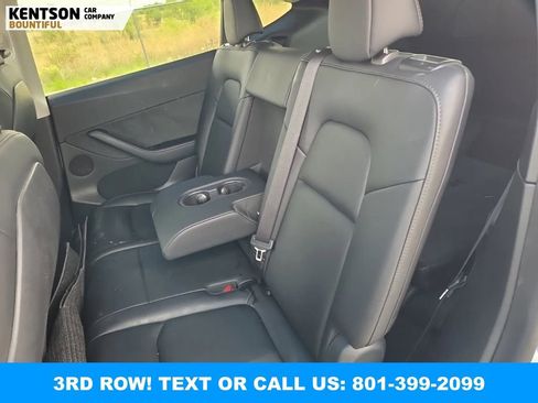 Used 2022 Tesla Model Y Long Range AWD/4WD image 11