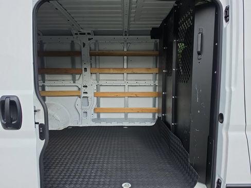 Used 2025 RAM ProMaster 2500 w/ U-Haul Equipment Group FWD image 14