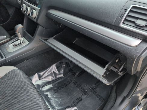 Used 2017 Subaru Crosstrek 2.0i Premium image 28