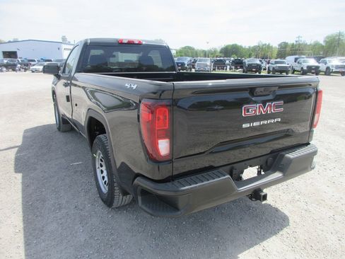 New 2026 GMC Sierra 1500 Pro AWD/4WD image 6