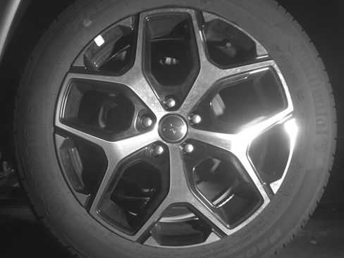 Used 2025 Jeep Compass Limited image 14