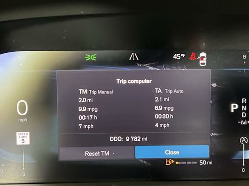 Certified 2024 Volvo V60 B5 Cross Country Ultimate image 12