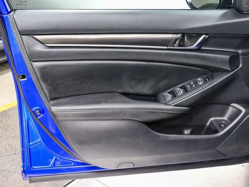 Used 2020 Honda Accord Sport image 22