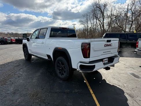 New 2026 GMC Sierra 2500 AT4 w/ AT4 Premium Plus Package AWD/4WD image 7